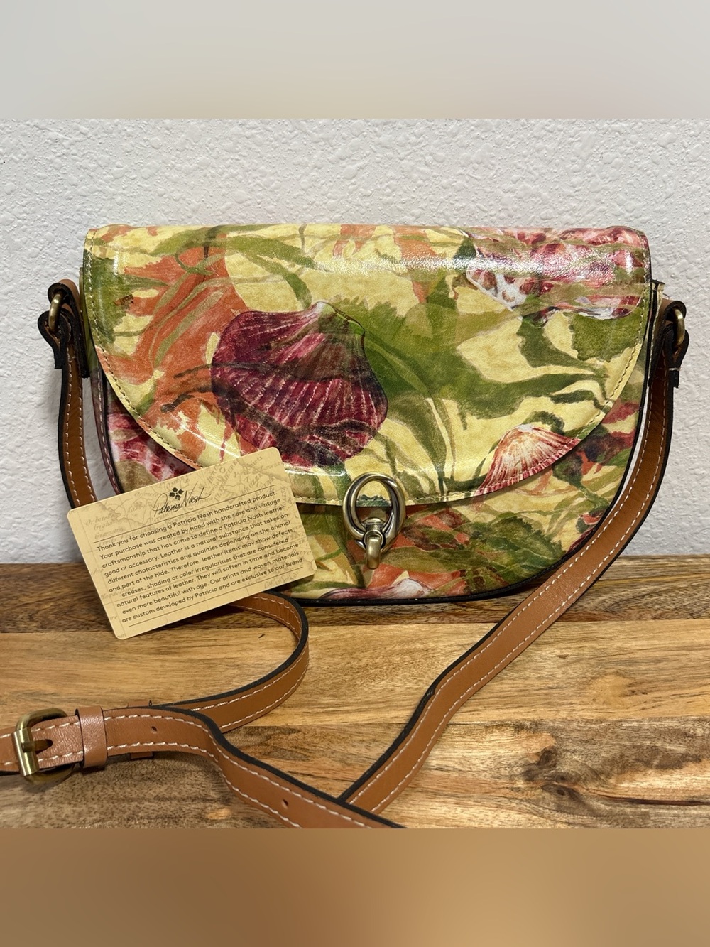 Patricia Nash Seashell by the Seashore Crossbody Nautical Genuine Leather Purse